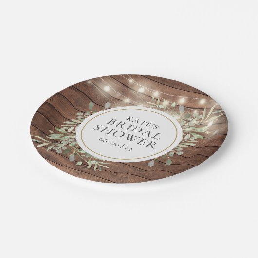 Rustikales String Lights Greenery Brautparty Pappteller (Schrägansicht)