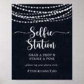 Rustikales String Lights Selfstation-Zeichen Poster (Vorne)