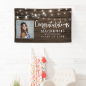 Rustikales String Lights Stall Wood Abschluss Foto Banner (Insitu)