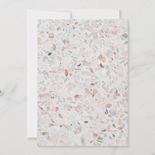 Rustikales Terrazzo von White Modern Script Weddin Einladung (Rückseite)