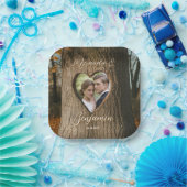 Rustikales Tree Bark Heart Foto Wedding Pappteller (Party)