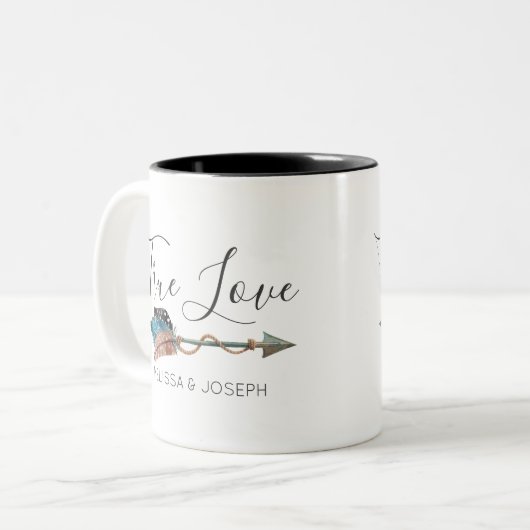 Rustikales Türkis Feather Arrow Boho Chic Love Zweifarbige Tasse (Vorderseite Links)