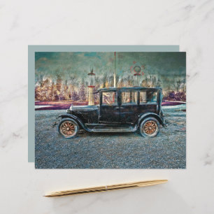 Rustikales Vintag antikes, altes, schwarzes Auto