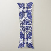 Rustikales Vintages portugiesisches Fliesenmuster Seitenschläferkissen (Vorderseite Vertikal)