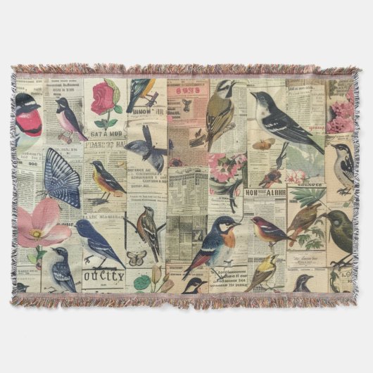 Rustikales Vintages Zeitungs-Patchwork-Collage (5) Decke (Vorderseite)