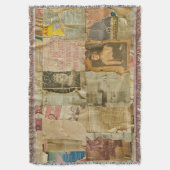 Rustikales Vintages Zeitungs-Patchwork-Collage (6) Decke (Vorderseite Vertikal)