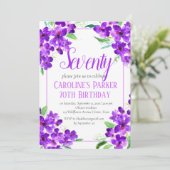 Rustikales Violett 70. Geburtstag Lila Einladung (Stehend Vorderseite)