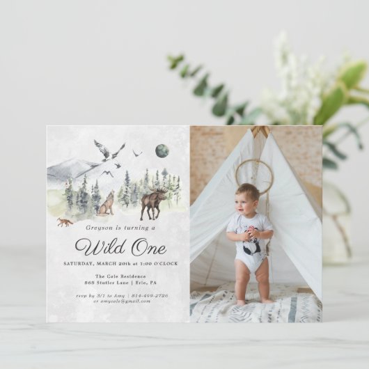 Rustikales Waldland Geburtstagsparty Einladung (Stehend Vorderseite)