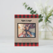 Rustikales Weihnachts-Burlap Monogram Foto Holiday Postkarte (Stehend Vorderseite)