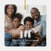 Rustikales Weißer Pine Trees Weihnachtsfest Foto Keramikornament (Rückseite)