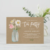 Rustikales White Daisy in Mason Jar Kraft Tee Part Einladung (Stehend Vorderseite)