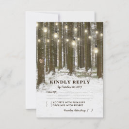Rustikales Winterwaldlandleuchten Hochzeitsszenari RSVP Karte