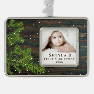 Rustikales Wood und Pine Baby's erstes Weihnachtsf Rahmen-Ornament Silber