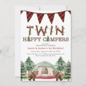 Rustikales Woodland Twins One Happy Camper Geburts Einladung (Vorderseite)