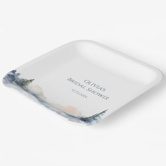 Rustikales Woodland Winterwald Brautparty Pappteller (Gewinkelt)