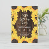 Rustikales Woodsy Wood| Sonnenblumen 90. Geburtsta Einladung (Stehend Vorderseite)