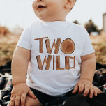 Rustikales zweijähriges Wildholz Baby T-shirt<br><div class="desc">Einzigartiges Aquarell 2. Geburtstag aus Holz zwei wilden T - Shirt</div>