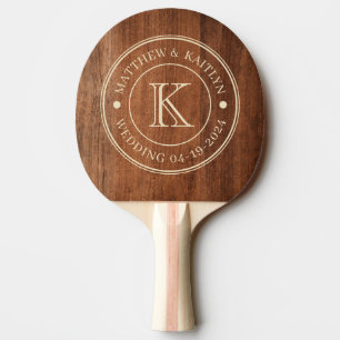 Rustikalisches Walnuss-Hochzeitsmonogramm Tischtennis Schläger