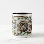 Rustique Figuline Teller mit einem weißen Zweifarbige Tasse (Mittel)