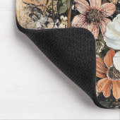 Rustische Blume und Schmetterlinge - Altpapier (14 Mousepad (Ecke)