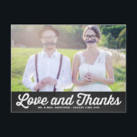 RUSTISCHES CHALKBOARD WEDD FOTO DANK IHNEN POSTCAR POSTKARTE<br><div class="desc">RUSTIC CHALKBOARD WEDDING FOTO DANK IHNEN POSTCARD Ein individualisierbares Hochzeitsdanken Postcard weiß Retro Typografie und Kalkboard Hintergrund. Andere Farben sind in meinem Laden erhältlich.</div>