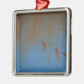 Rusty Blue Hintergrund Silbernes Ornament (Links)