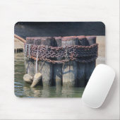 Rusty Chains umschlungen um Hafenstreifen Mousepad (Mit Mouse)