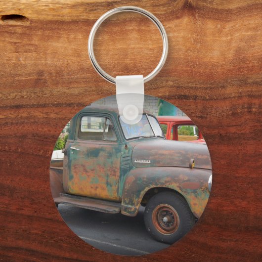 Rusty Kurz Bed Schlüsselanhänger (Vorderseite)