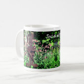 Rusty Rabbit Flower Garden Personalisiert Kaffeetasse (Vorderseite Links)