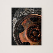Rusty Wheel Torn Tire Macro Foto Puzzle (Vertikal)