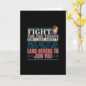 Ruth Bader Ginsburg führt andere an Karte (Gelbe Blume)