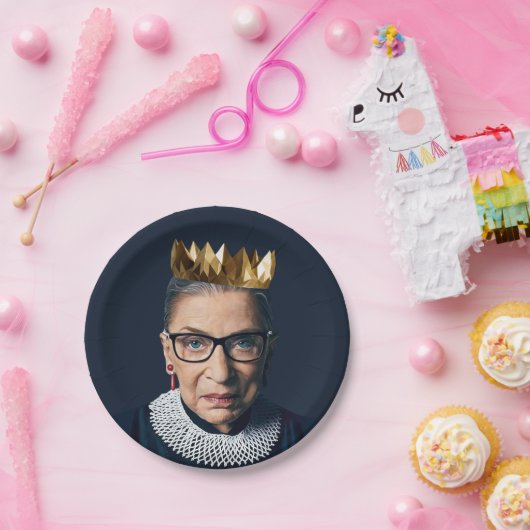 Ruth Bader Ginsburg mit Goldkrone Pappteller (Party)