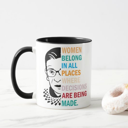 Ruth Bader Ginsburg Tasse, RBG Tasse, Custom RBG Tasse (Mit Donut)