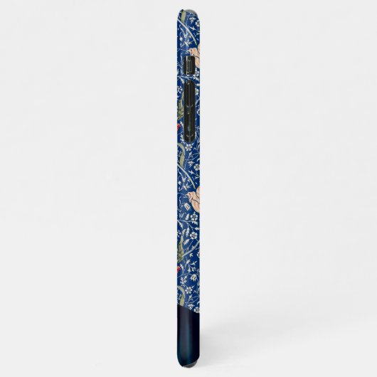 Ruth Ginsburg mit Medway Tapestry iPhone Hülle (Linke Seite)