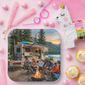 RV-Camping-Familienabenteuer Pappteller (Party)