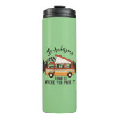 RV Camping Trailer Zuhause: Parken Sie es. Thermosbecher (Vorderseite)