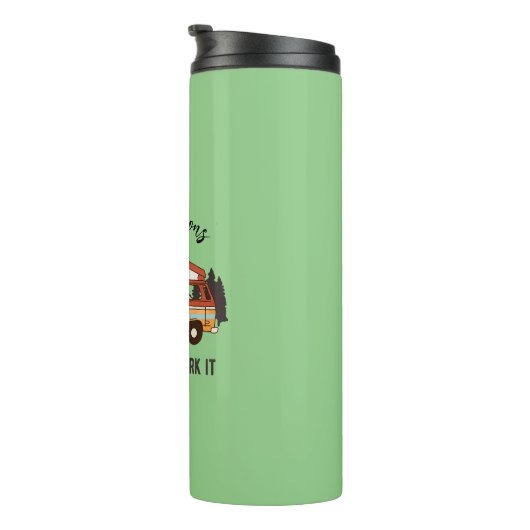 RV Camping Trailer Zuhause: Parken Sie es. Thermosbecher (Nach rechts gedreht)