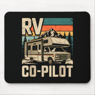 RV-Copilot-RV-Camping-Camper-Sonnenuntergang-Szene Mousepad