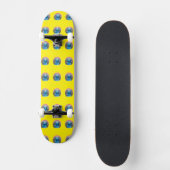 RV Skateboard 2 Gelb Cat Schweiz (Vorderseite)