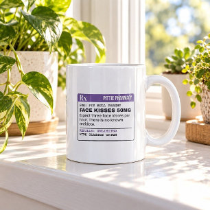 Rx Gesichtsküsse stündlich Kein bekanntes Gegenmit Kaffeetasse