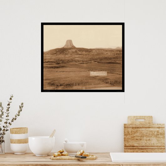 Ryan's Ranch & Distant View Devil's Tower WY 1890 Poster (Küche)