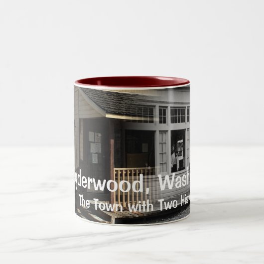 Ryderwood-Tasse (Nummer 3 in einem Set von 4) Zweifarbige Tasse (Mittel)