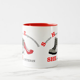 S H E ist ein Veteran Zweifarbige Tasse