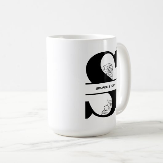 S ist für Savage & Sweet - Blumenbrief-T-Shirt Kaffeetasse (VorderseiteRechts)