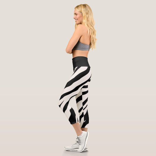 S.K. Zebra Fever Capri Leggings (Links)
