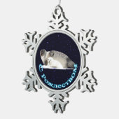 S Rozhdestvom - Ringed Siegel Schneeflocken Zinn-Ornament (Rechts)