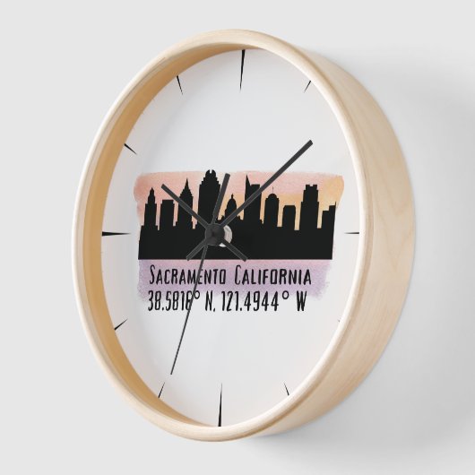 Sacramento CA City Skyline Uhr (Winkel)