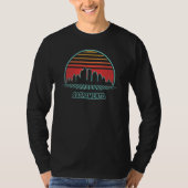 Sacramento City Skyline Retro 80er Style Souvenir T-Shirt (Vorderseite)