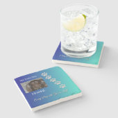 Sacred Pawprints Steinuntersetzer (Seitenansicht)