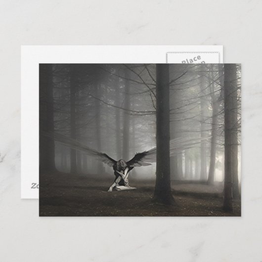Sad Angel im Wald Postkarte (Vorne/Hinten)